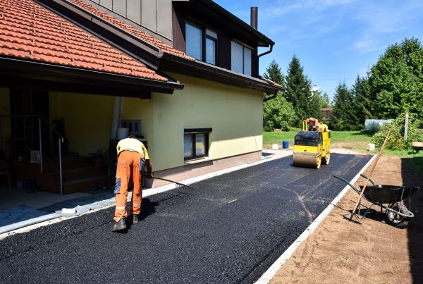Cost of Blacktopping Service in Little River